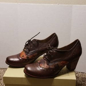 🍁Spring step L'artiste booties🍁